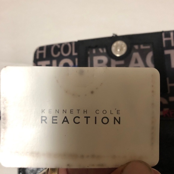 kenneth cole wallet women’s Black Long With Metal Logo Attachment Authentic - Picture 8 of 8